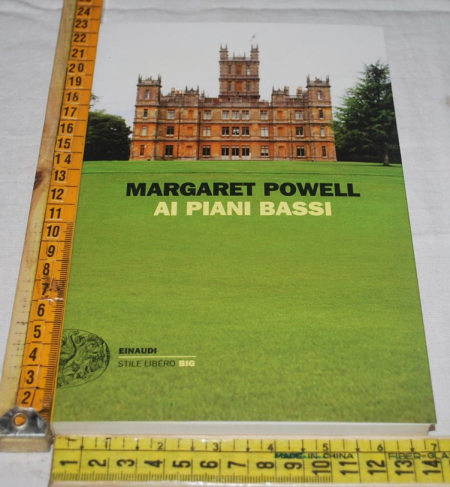 Powell Margaret - Ai piani bassi - Einaudi SL Big
